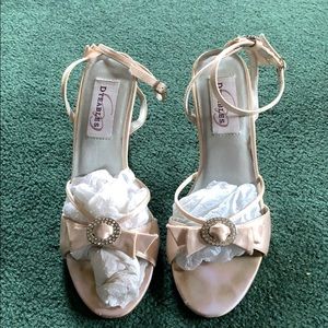 Light pink high heels